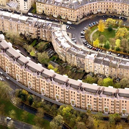 Stylish 2 Bedroom Apartment In Park Circus, West End Glasgow Buitenkant foto